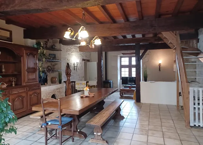 Chaleureux Cottage, Piscine Patio