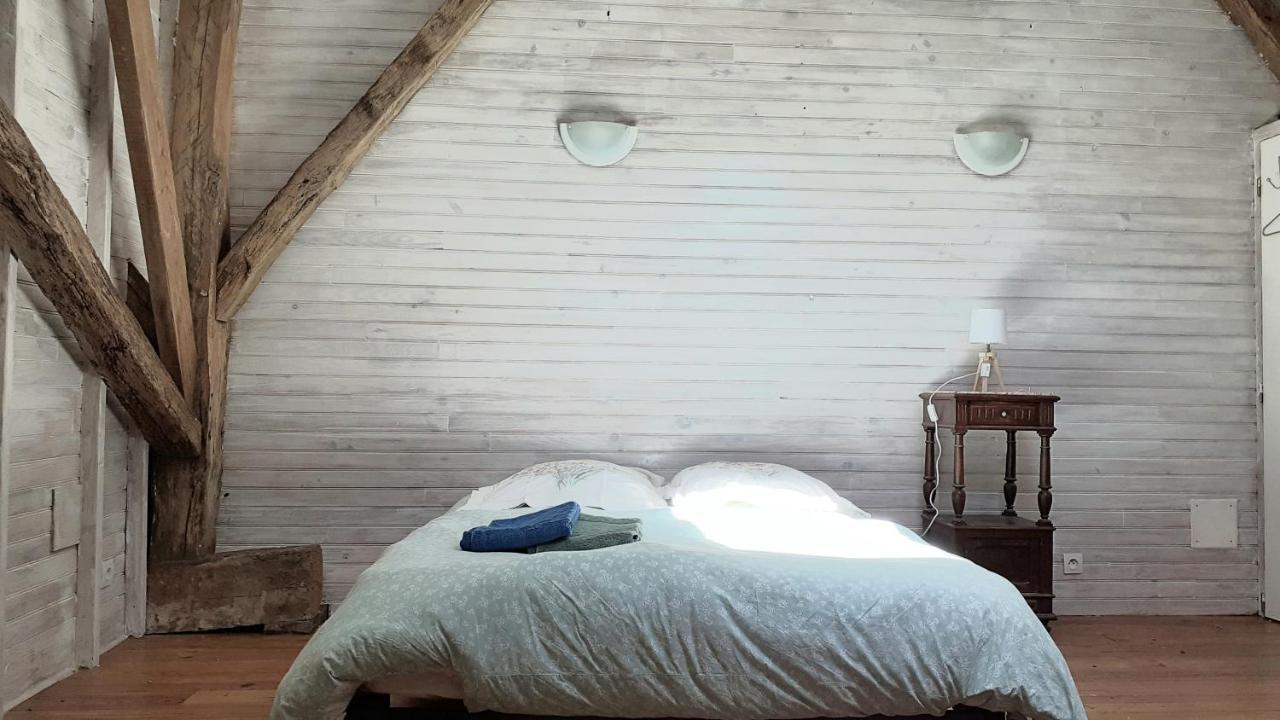 Chaleureux Cottage, Piscine Patio Holiday home *