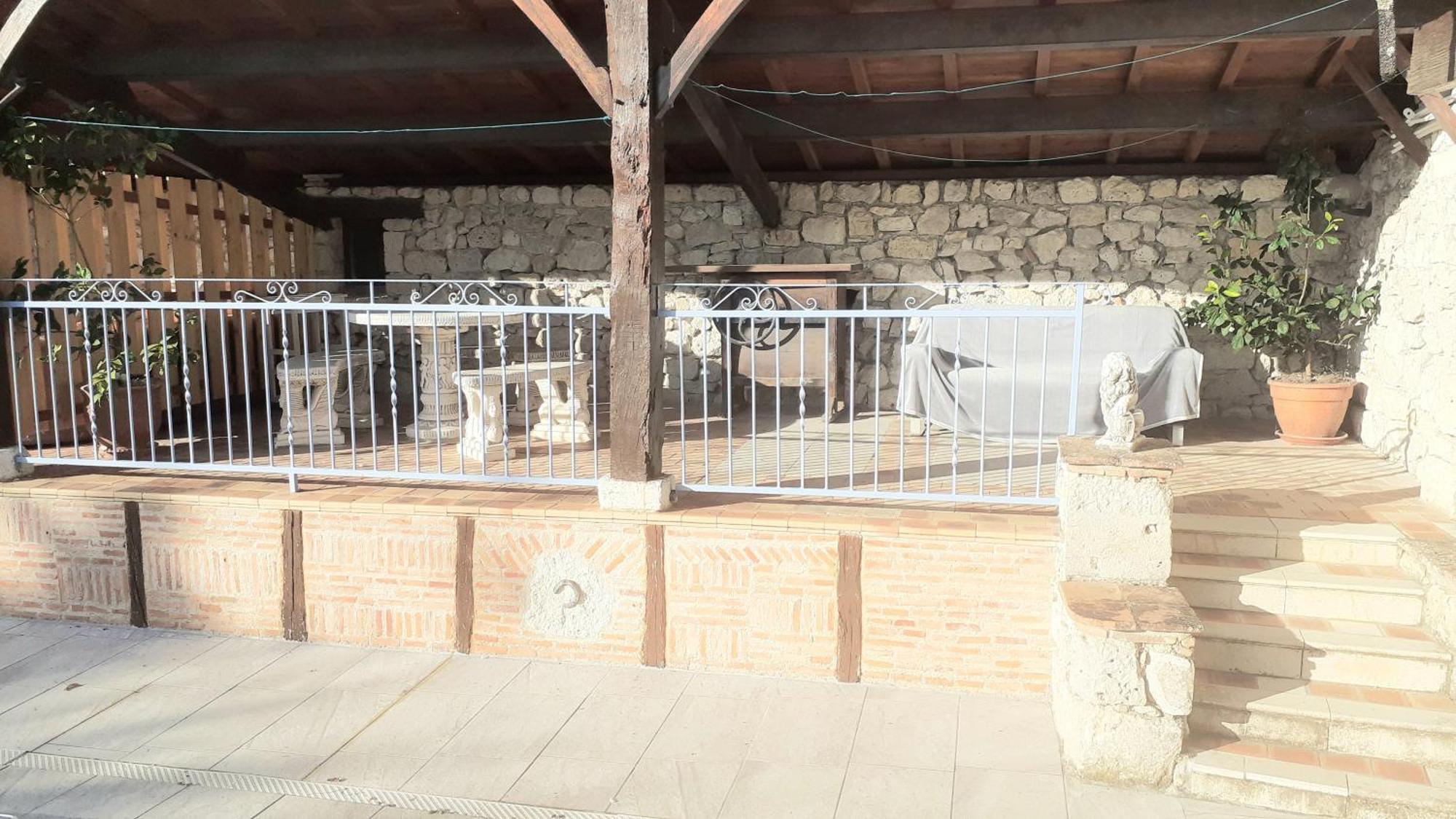 Chaleureux Cottage, Piscine Patio